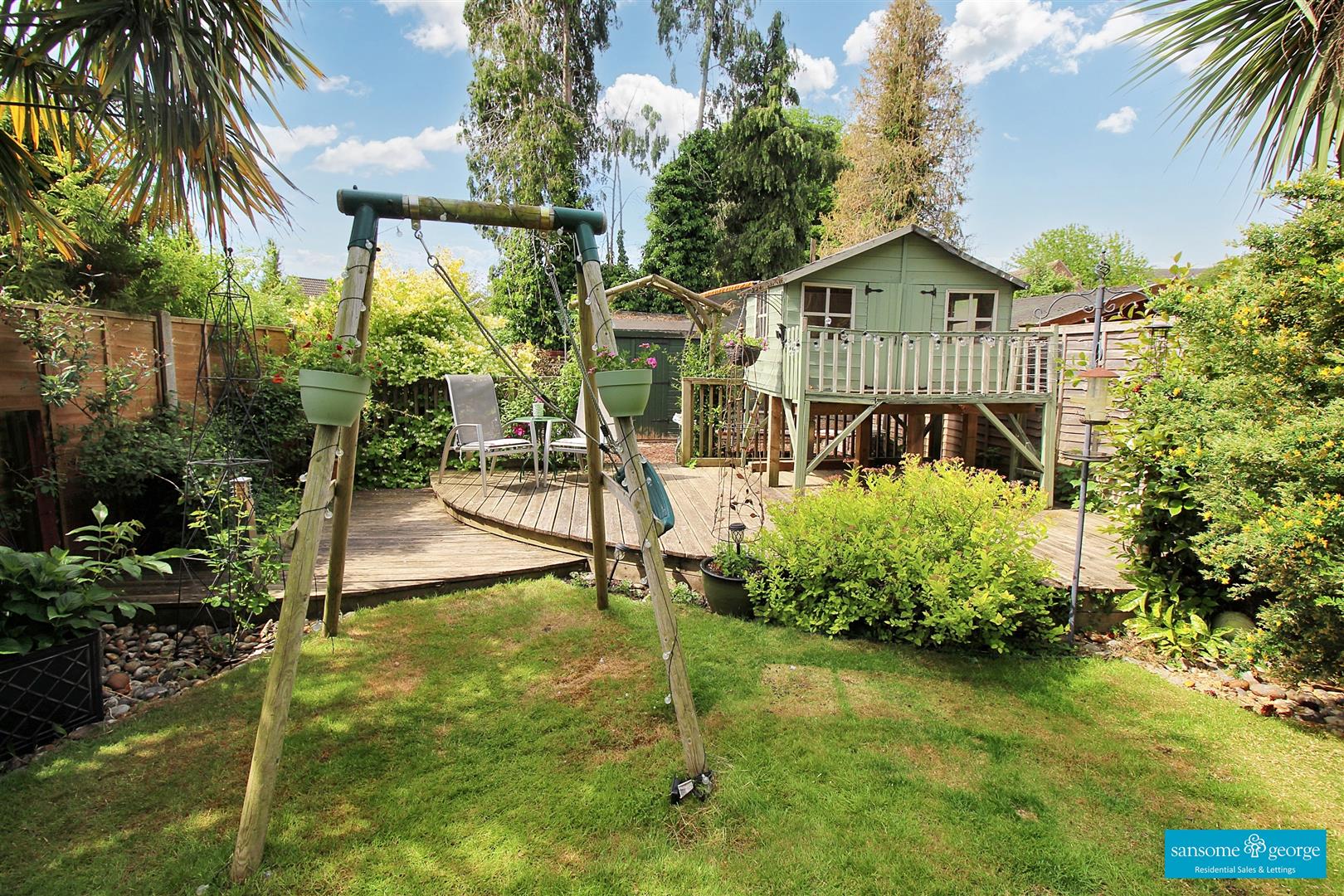 Holybrook Crescent, Reading
